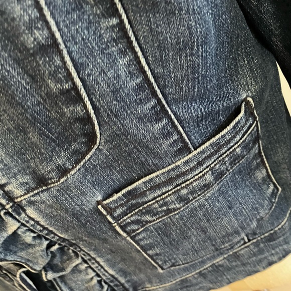 Ladies SZ XL Sweet Ruffled Denim Jacket - Picture 3 of 9